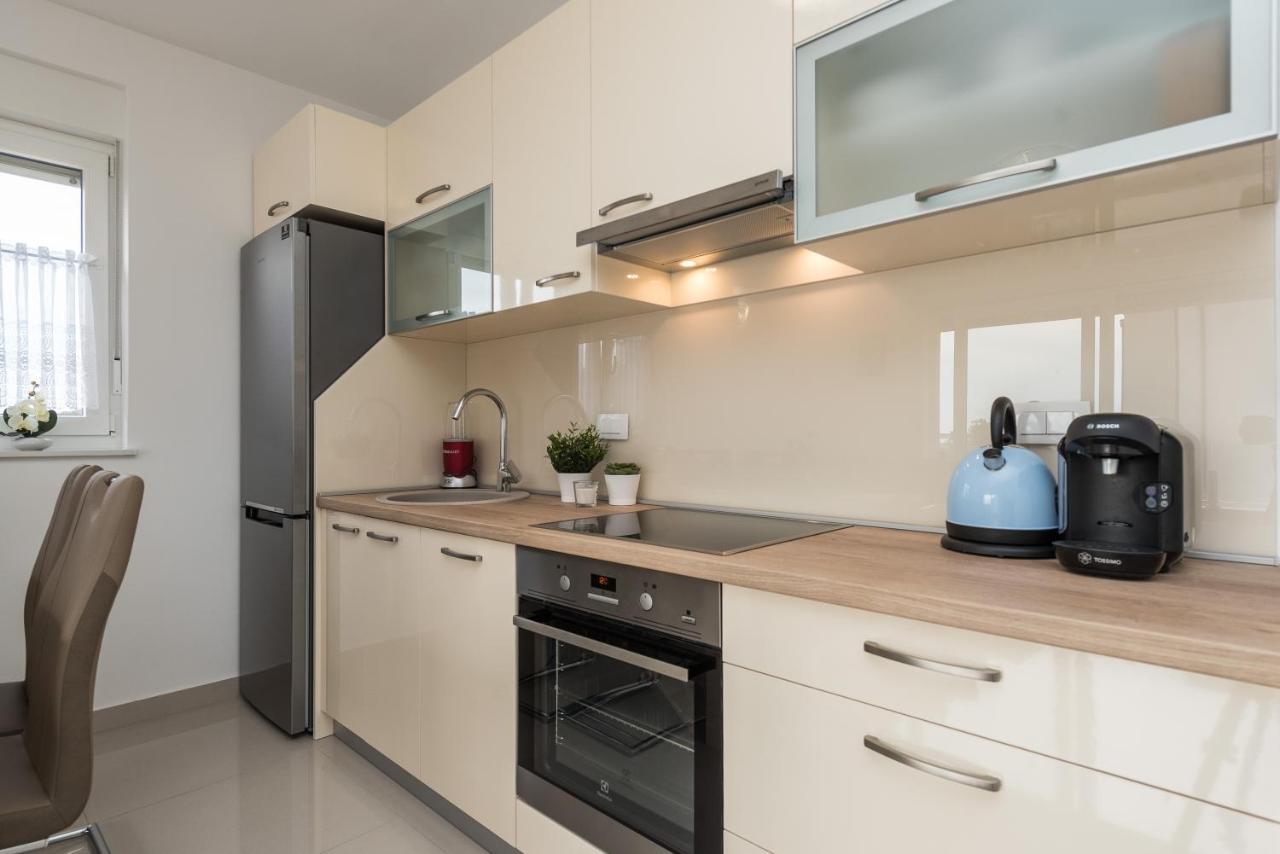 Zoran Brand New Modern Apartments Мандре Екстер'єр фото