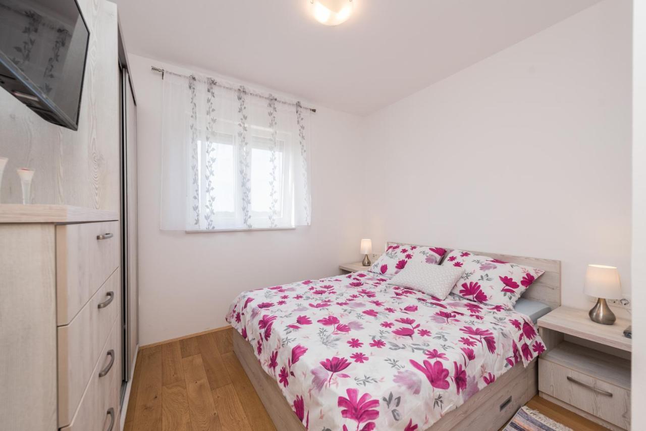 Zoran Brand New Modern Apartments Мандре Екстер'єр фото